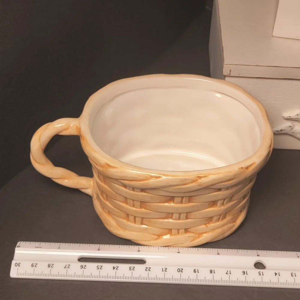 CERTIFIED INTERNATIONAL CO MUG⭐ - Picture 7 of 8